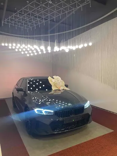 BMW 3-Series 2025, 1100 км, за 35105.69 USD