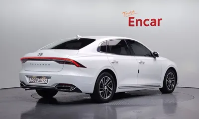 Hyundai Grandeur 2020, 120710 км, за 10774.73 USD
