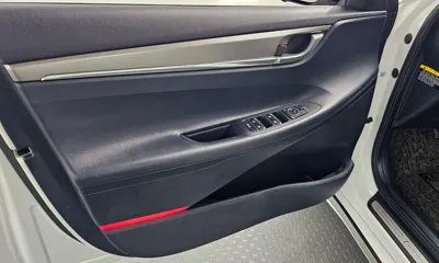 Hyundai Grandeur 2020, 120710 км, за 10774.73 USD - фото 24