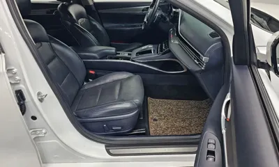Hyundai Grandeur 2020, 120710 км, за 10774.73 USD - фото 26