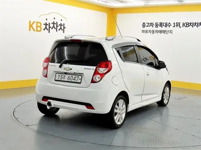ChevroletGMDaewoo Spark 2014, 68092 км, за 2560.06 USD