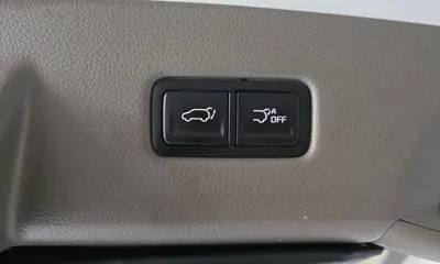 Kia Canival 2023, 45568 км, за 23975.29 USD - фото 20