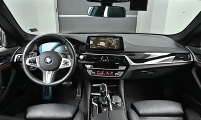 BMW 5-Series 2020, 42917 км, за 21662.07 USD - фото 6