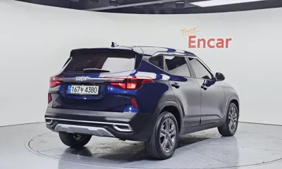Kia Seltos 2023, 46562 км, за 12223.32 USD