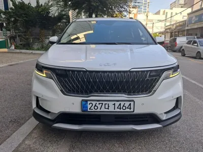 Kia Canival · 2023 год