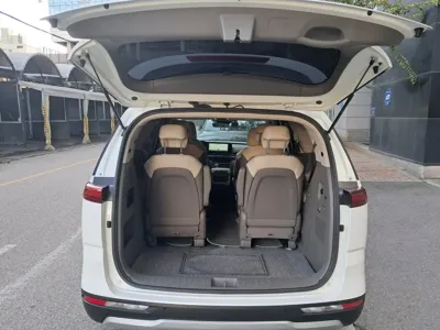 Kia Canival 2023, 151632 км, за 15887.4 USD - фото 19