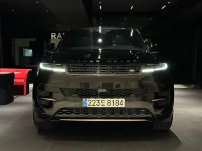 Land Rover Range Rover Sport 2024, 24500 км, за 85262.92 USD