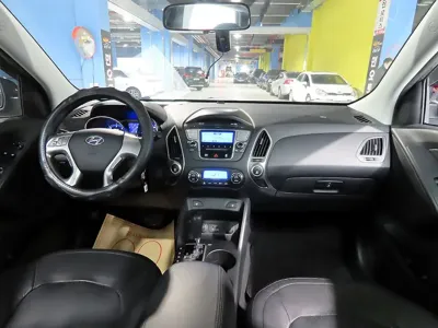 Hyundai Tucson 2011, 133778 км, за 3192.18 USD