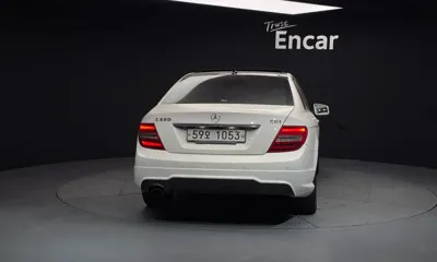 Mercedes-Benz C-Class 2013, 174855 км, за 4882.72 USD
