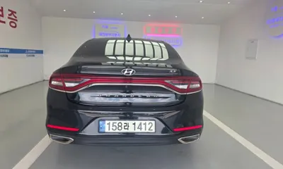 Hyundai Grandeur 2018, 297166 км, за 4398.06 USD - фото 8