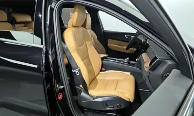 Volvo XC60 2021, 31884 км, за 28338.78 USD - фото 12