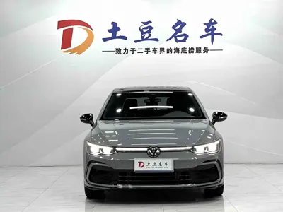 Volkswagen Golf 2022, 30600 км, за 22566.54 USD