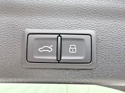 Audi Q3 2022, 21000 км, за 28957.65 USD - фото 21