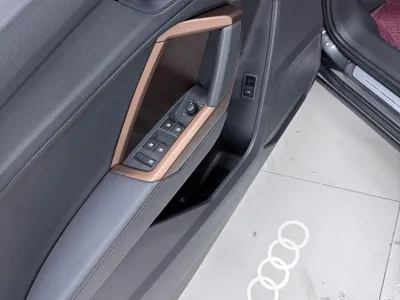 Audi Q3 2022, 21000 км, за 28957.65 USD - фото 22