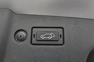 KG_Mobility_Ssangyong Torres 2023, 16020 км, за 13653.67 USD - фото 20