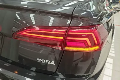 Volkswagen Bora 2020, 40700 км, за 9133 USD - фото 9