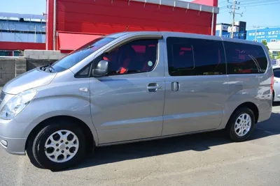 Hyundai Starex 2012, 164711 км, за 4138.2 USD