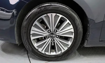 Kia K7 2017, 124664 км, за 9844.73 USD