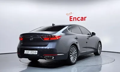 Kia K7 2017, 105179 км, за 7605.8 USD