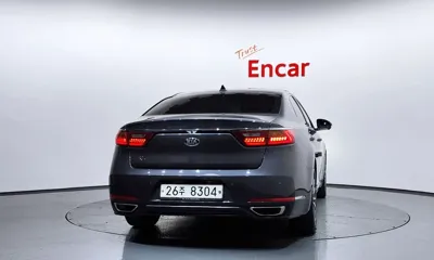 Kia K7 2017, 105179 км, за 7605.8 USD