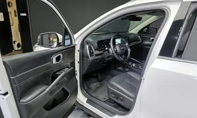 Kia Sorento 2024, 33318 км, за 22398.41 USD - фото 10
