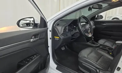 Hyundai Avante 2019, 108830 км, за 7481.14 USD - фото 10