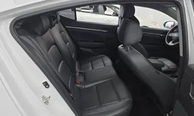 Hyundai Avante 2019, 108830 км, за 7481.14 USD - фото 11