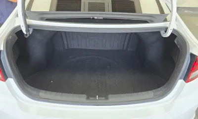 Hyundai Avante 2019, 108830 км, за 7481.14 USD - фото 20