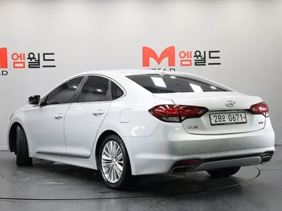 Hyundai Aslan 2016, 164615 км, за 4162.54 USD