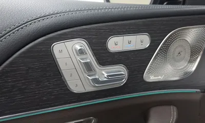 Mercedes-Benz GLS-Class 2022, 105989 км, за 47454.97 USD - фото 30