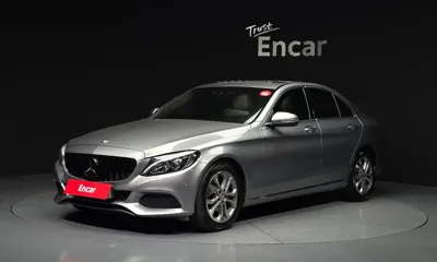 Mercedes-Benz C-Class · 2016 год