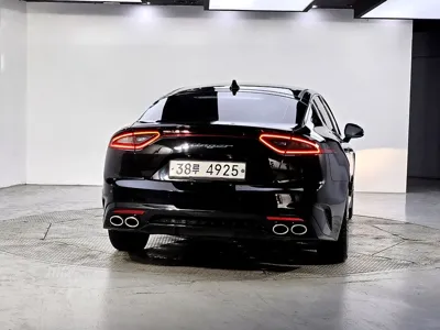 Kia Stinger 2018, 154768 км, за 6630.69 USD