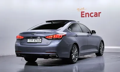 Hyundai Genesis 2016, 117502 км, за 7687.3 USD