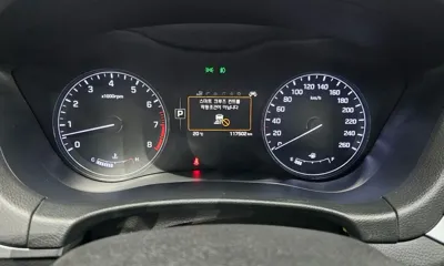 Hyundai Genesis 2016, 117502 км, за 7687.3 USD - фото 8
