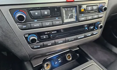 Hyundai Genesis 2016, 117502 км, за 7687.3 USD - фото 32