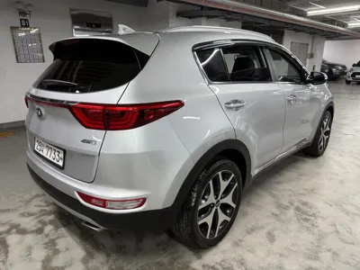 Kia Sportage 2018, 158800 км, за 7475.78 USD