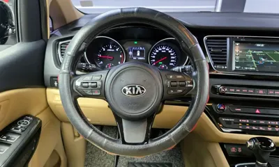 Kia Canival 2015, 119261 км, за 7100.98 USD - фото 13