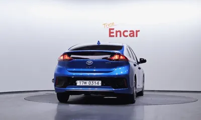Hyundai Ioniq 2016, 180405 км, за 4948.79 USD