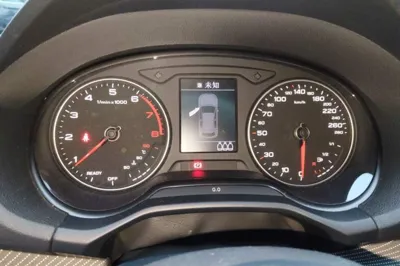Audi Q2L 2020, 50300 км, за 11794 USD - фото 11