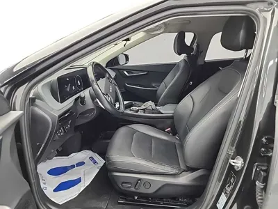 Kia EV6 2022, 129557 км, за 16865.27 USD - фото 11
