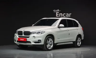 BMW X5 · 2015 год