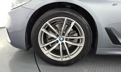 BMW 5-Series 2017, 63951 км, за 16760.52 USD