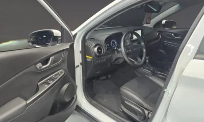 Hyundai Kona 2020, 81212 км, за 8921.01 USD - фото 10