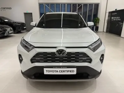Toyota RAV4 2025, 3197 км, за 30878.23 USD