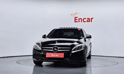 Mercedes-Benz C-Class 2017, 100921 км, за 6498.83 USD