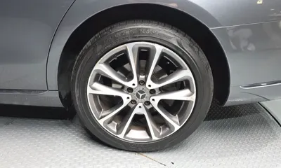 Mercedes-Benz E-Class 2018, 133726 км, за 13062.89 USD - фото 21
