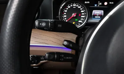 Mercedes-Benz E-Class 2018, 133726 км, за 13062.89 USD - фото 28