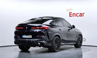 BMW X6 2025, 9275 км, за 92359.2 USD
