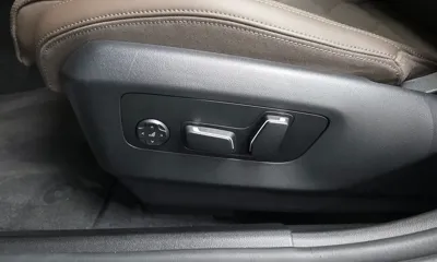 BMW 5-Series 2024, 14730 км, за 41279.32 USD - фото 29