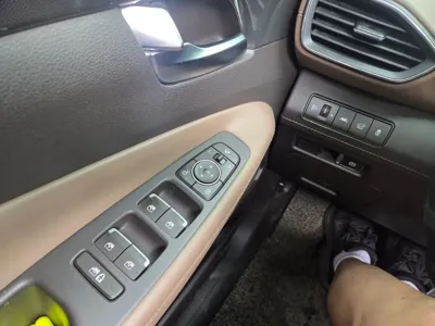 Hyundai Santafe 2022, 91500 км, за 16771.76 USD - фото 13